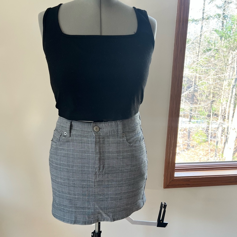 NWTs American Eagle Plaid Skirt